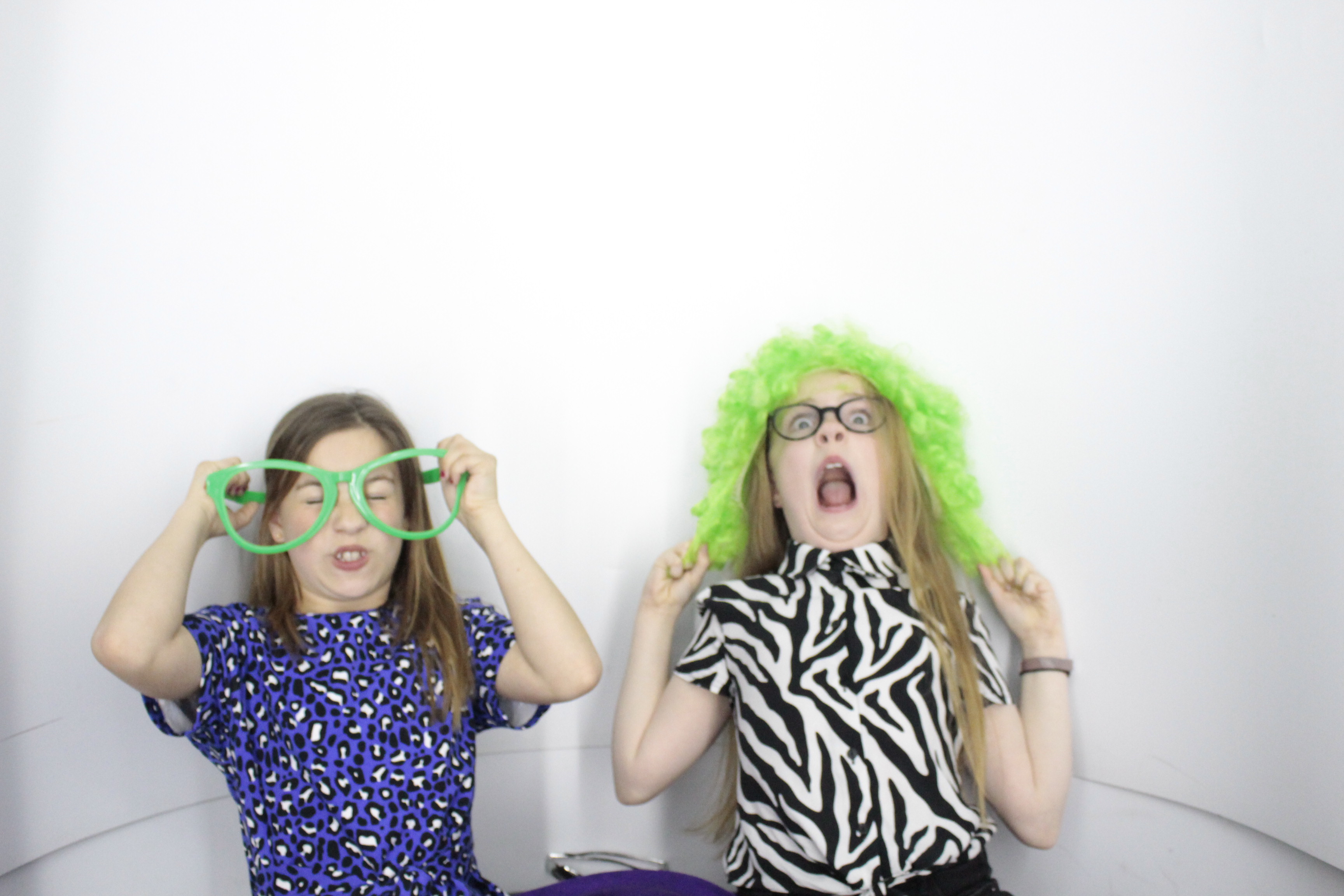 Mandy's 60th  Birthday Party | View more photos from the event at gallery.myphotoboothexperience.co.uk/u/MyPhotoBoothExperienceLtd/Mandys-60th-Birthday-Party